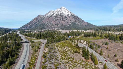  Abrams Lake Road, Mount Shasta, CA, 96067 | Card Image