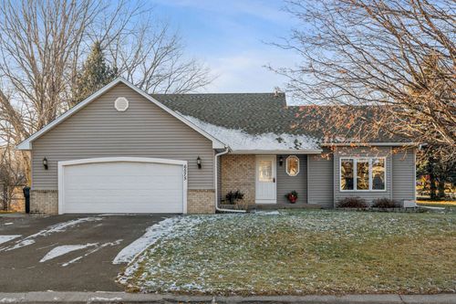 6575 Black Duck Drive S, Lino Lakes, MN, 55014 | Card Image