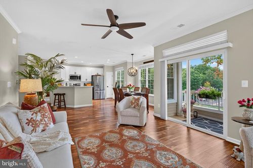 4210s-4210 Mozart Brigade Ln, FAIRFAX, VA, 22033-3906 | Card Image