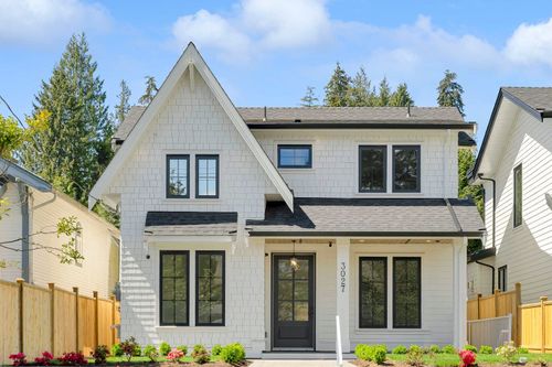 3027 Fromme Rd, North Vancouver, BC, V7K2C8 | Card Image