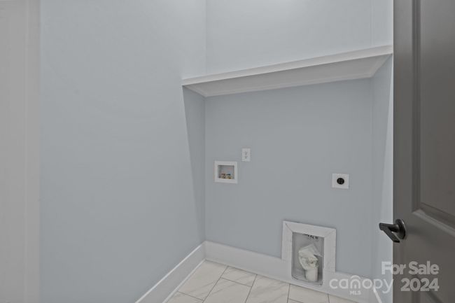 Laundry | Image 31