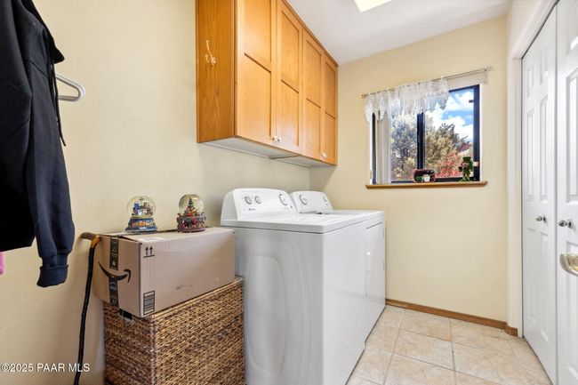 Laundry Room | Image 30