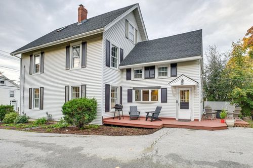 271 Essex St, Bangor, ME, 04401-4001 | Card Image