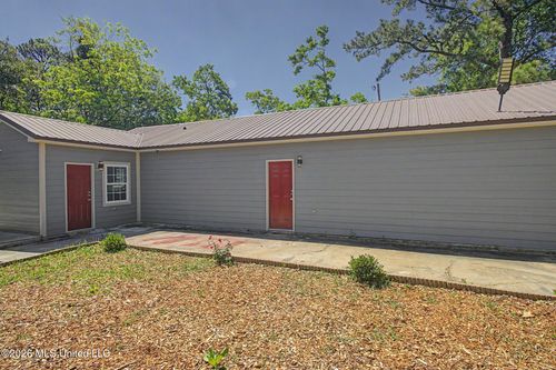 4-d-9424 Daisy Vestry Rd, Biloxi, MS, 39532-7383 | Card Image