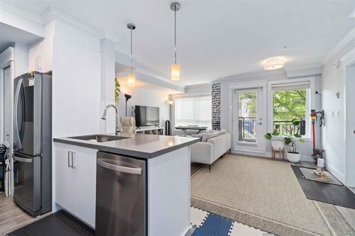 104-2229 Atkins Ave, Port Coquitlam, BC, V3C0H2 | Card Image
