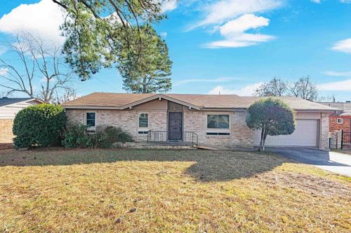 6401 Shirley Dr, Little Rock, AR, 72204-1571 | Card Image