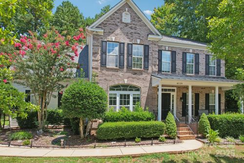 6729 Garden Hill Dr, Huntersville, NC, 28078-6472 | Card Image