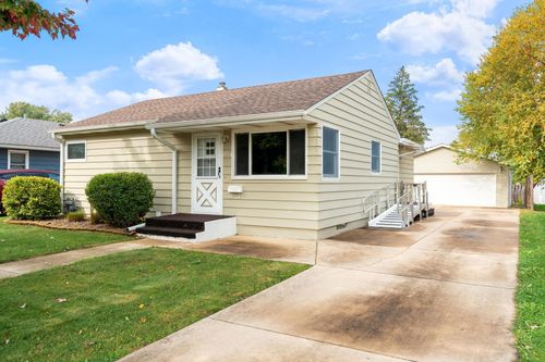 1711 1st Ave Se, Austin, MN, 55912-4275 | Card Image