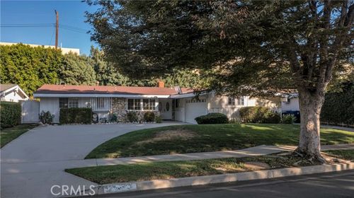  Bigler Street, Woodland Hills, CA, 91364 | Card Image