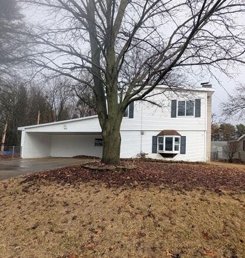 189 Ackerson Lake Dr, Jackson, MI, 49201-8709 | Card Image