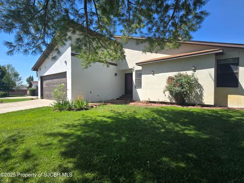39 Road 5151, Bloomfield, NM, 87413-9700 | Card Image