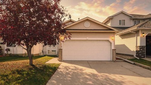 119 Hawkmount Close Nw, Calgary, AB, T3G3Z5 | Card Image