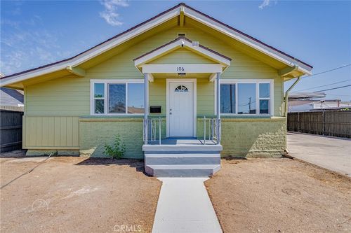 106 Moneta Ave, Bakersfield, CA, 93308-4374 | Card Image