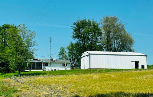 3886 N 1300 E, Loogootee, IN, 47553-5101 | Card Image