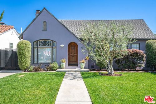 944 S Hudson Ave, Los Angeles, CA, 90019-1813 | Card Image