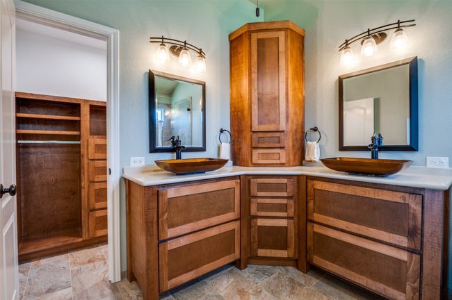 2 walki in closets with custom storage solutions | Image 19