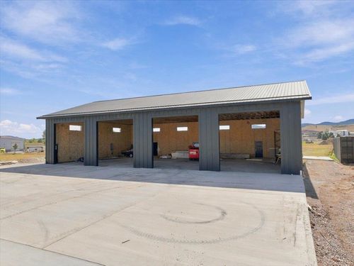 3167 Venture Ct, Spearfish, SD, 57783-3370 | Card Image