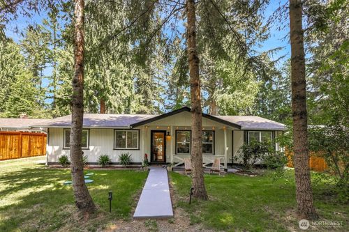 14513 Englewood Dr Nw, Gig Harbor, WA, 98329-4618 | Card Image