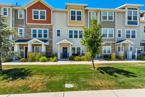 665 E 380 N, Vineyard, UT, 84059-5728 | Card Image