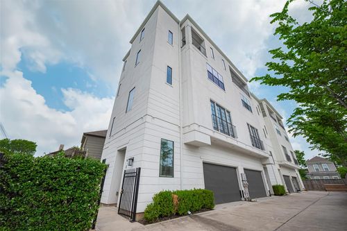 4318 Center St, Houston, TX, 77007-5616 | Card Image