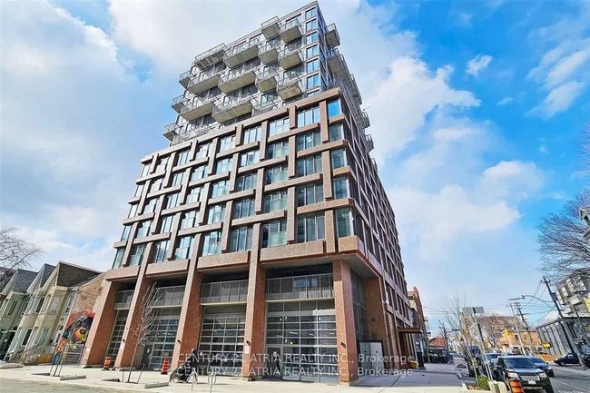 705 - 2 Augusta Ave, Condo with 2 bedrooms, 2 bathrooms and null parking in Toronto ON | Image 11