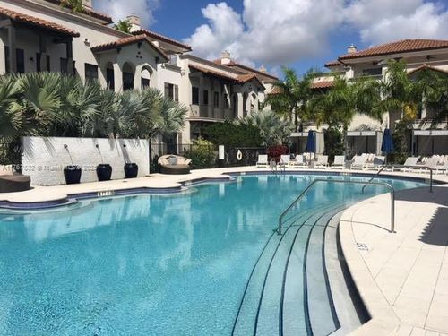 5189-5189 Nw 85th Ave, Doral, FL, 33166-5319 | Card Image