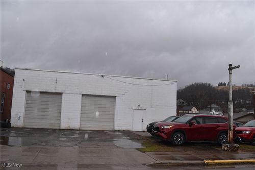 113 N 5th St, Martins Ferry, OH, 43935-1528 | Card Image