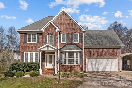 151 Saint Martins Ln, Statesville, NC, 28677-2033 | Card Image