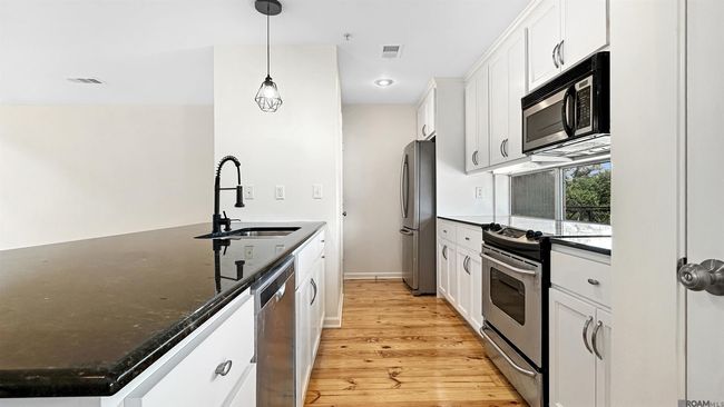 APT-34 - 1720 Nicholson Dr, Condo with 3 bedrooms, 2 bathrooms and 2 parking in Baton Rouge LA | Image 8