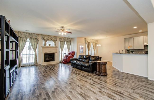6815 Maize Clearing Trl, House other with 5 bedrooms, 4 bathrooms and 2 parking in Humble TX | Image 12