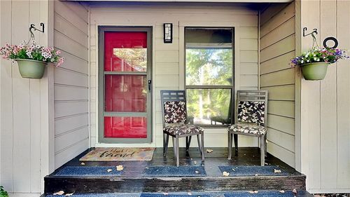 8 Wootton Dr, Bella Vista, AR, 72715-3020 | Card Image