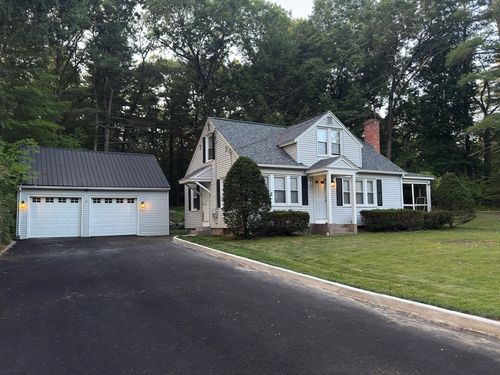 6 Nokomis Rd, Wilbraham, MA, 01095-1610 | Card Image