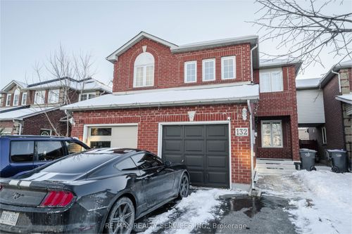 132 Lauraglen Cres, Brampton, ON, L6Y5A3 | Card Image