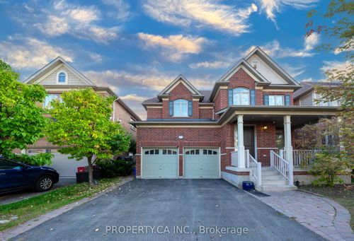 36 Bardoe Cres, Milton, ON, L9T0R7 | Card Image