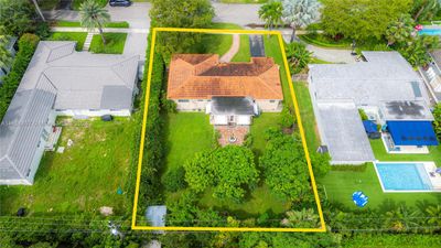 8315 Sw 61st Ave, House other with 3 bedrooms, 2 bathrooms and null parking in South Miami FL | Image 2