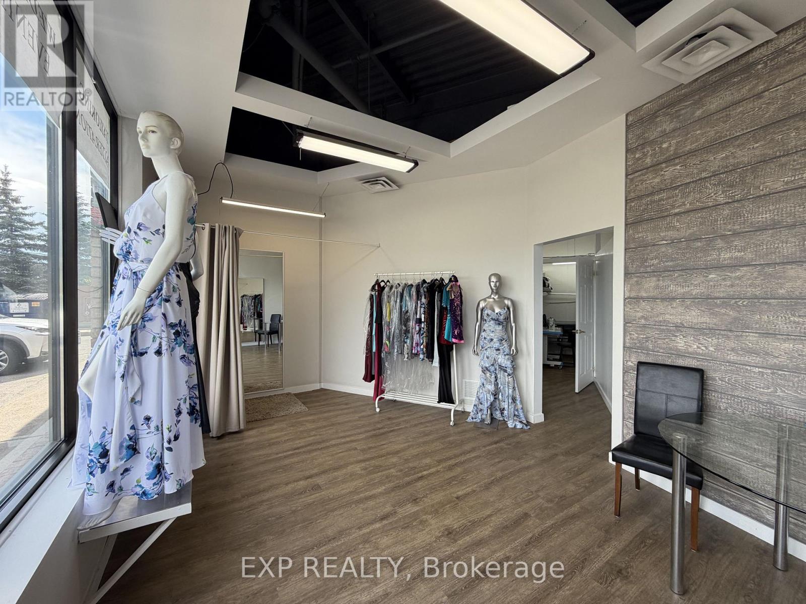 Business Opportunity in Barrie (Painswick North) 2