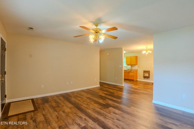 254 Dumplin Ln, Condo with 3 bedrooms, 2 bathrooms and null parking in Kodak TN | Image 4