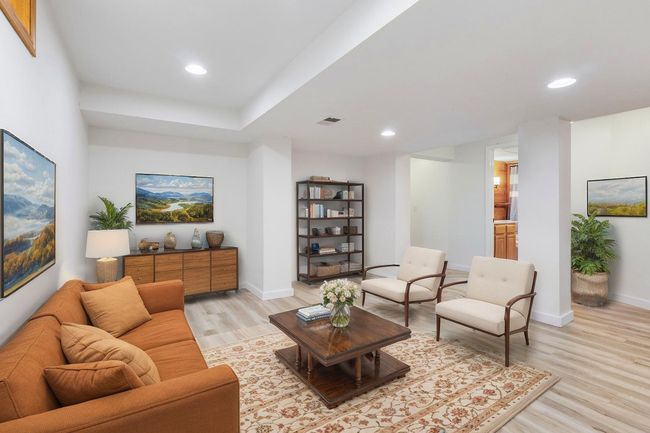 Basement Living Room.jpg | Image 17