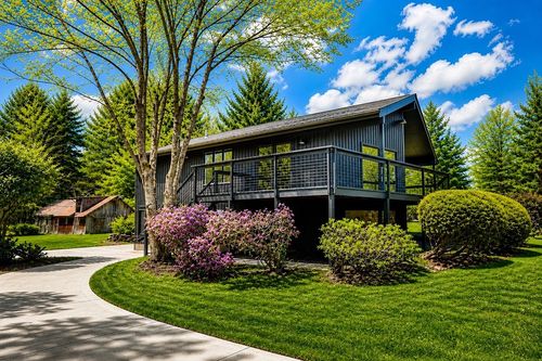 506 Skyline Trl, Chester, MA, 01011-9533 | Card Image