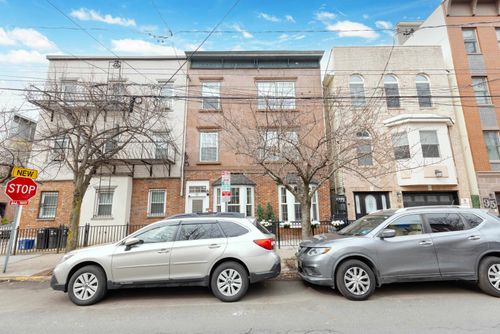 apt-1-91 Coles St, Jersey City, NJ, 07302-2140 | Card Image