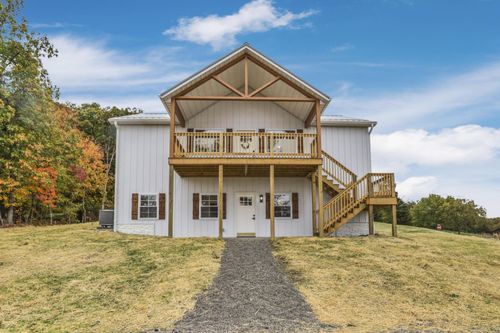 1554 Ragged Ridge Rd, Frankfort, OH, 45628-9555 | Card Image