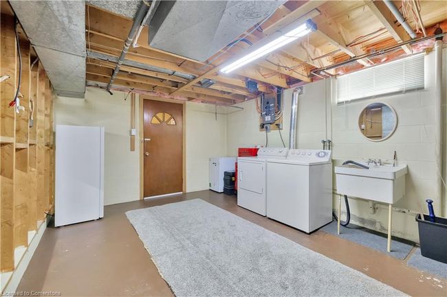 9254 Esplanade Dr, House other with 3 bedrooms, 2 bathrooms and 2 parking in Windsor ON | Image 26