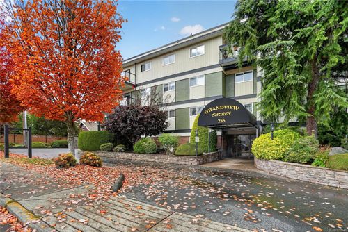 202-255 Hirst Ave W, Parksville, BC, V9P1P5 | Card Image