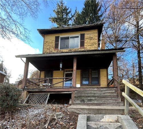 35 Verona Rd, Penn Hills, PA, 15235-1426 | Card Image