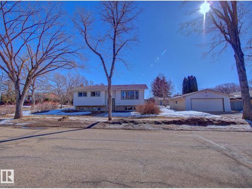 9621 89a St, Fort Saskatchewan, AB, T8L1J5 | Card Image