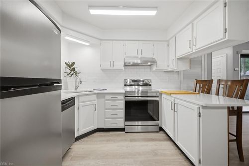 1113 Black Duck Ct, Virginia Beach, VA, 23451-6532 | Card Image