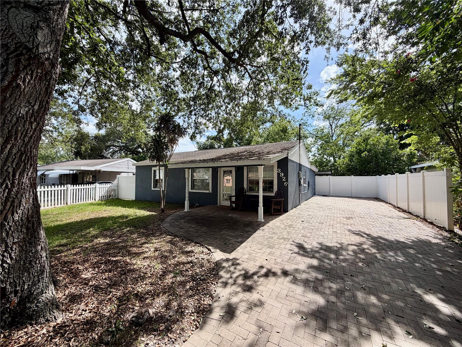 Residential Lease in TAMPA 2