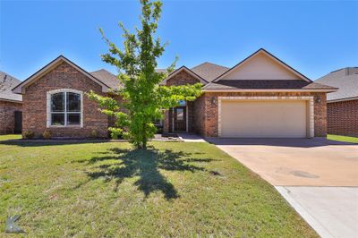 2225 Bunker Hill Drive, House other with 4 bedrooms, 2 bathrooms and null parking in Abilene TX | Image 1