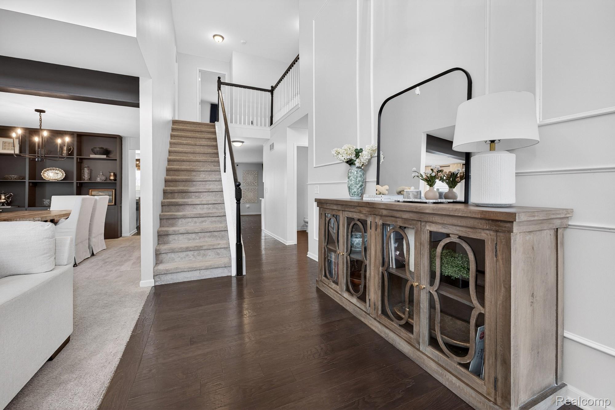 Residential in Lyon Charter Township 3