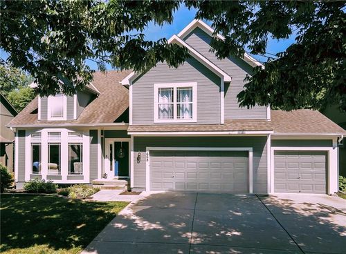 668 N Diane Dr, Olathe, KS, 66061-6860 | Card Image